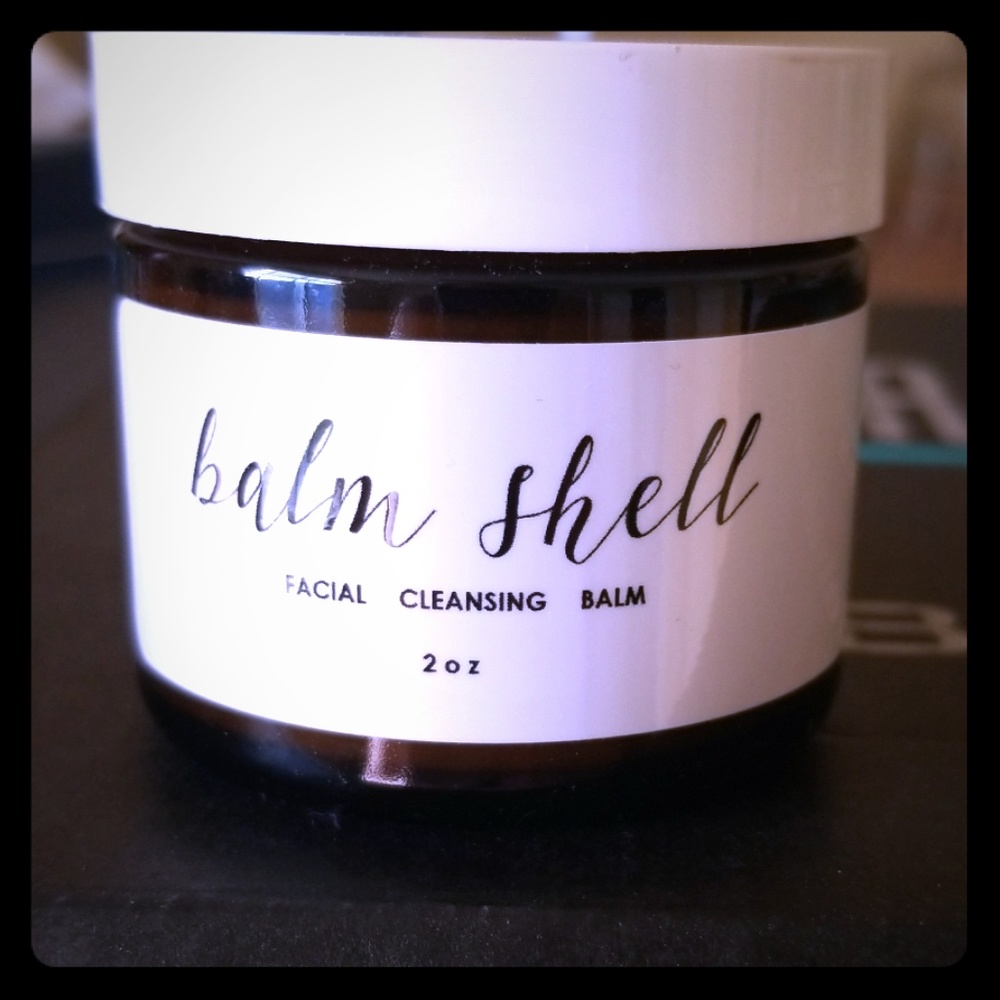 Balm shell cleansing balm